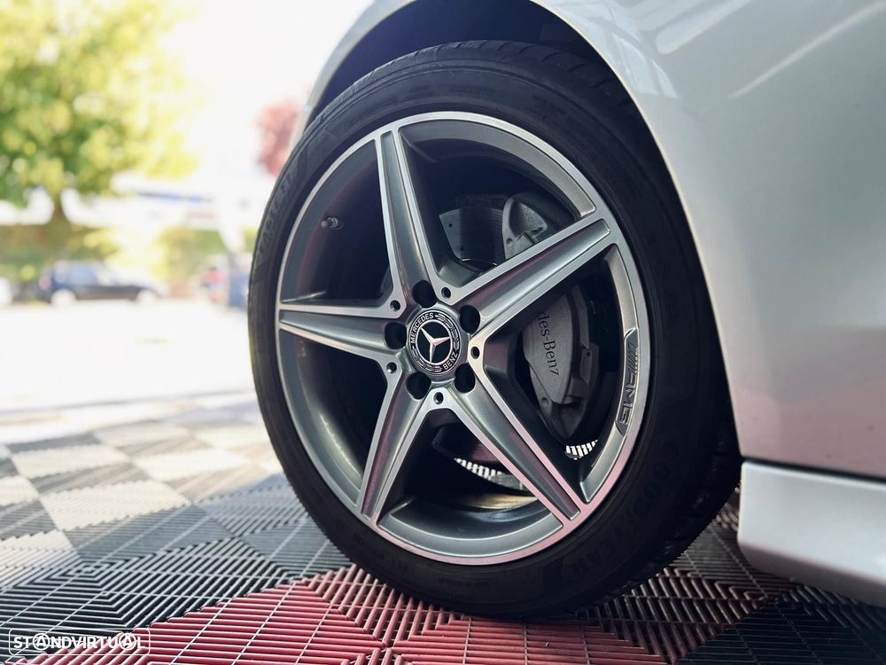 Mercedes-Benz C 220 d Cabrio AMG Line - 21