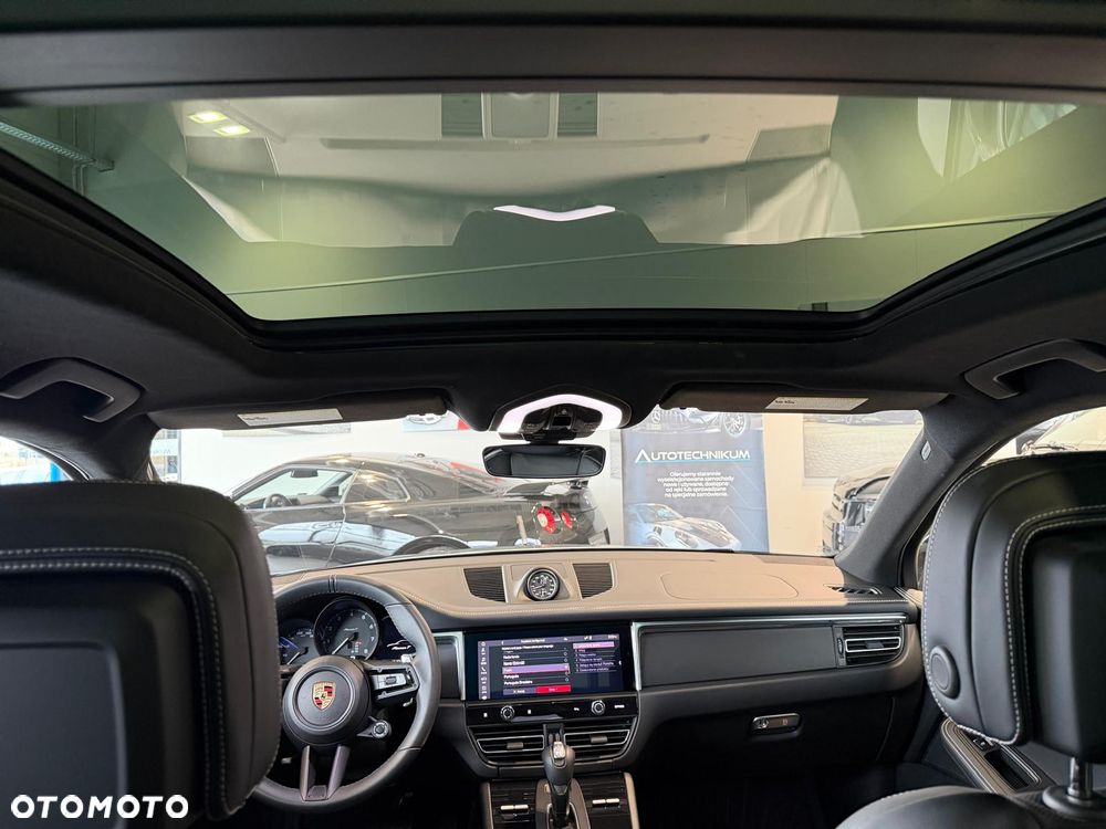 Porsche Macan T PDK - 32