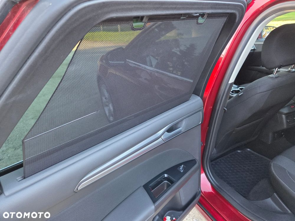 Ford Mondeo - 18