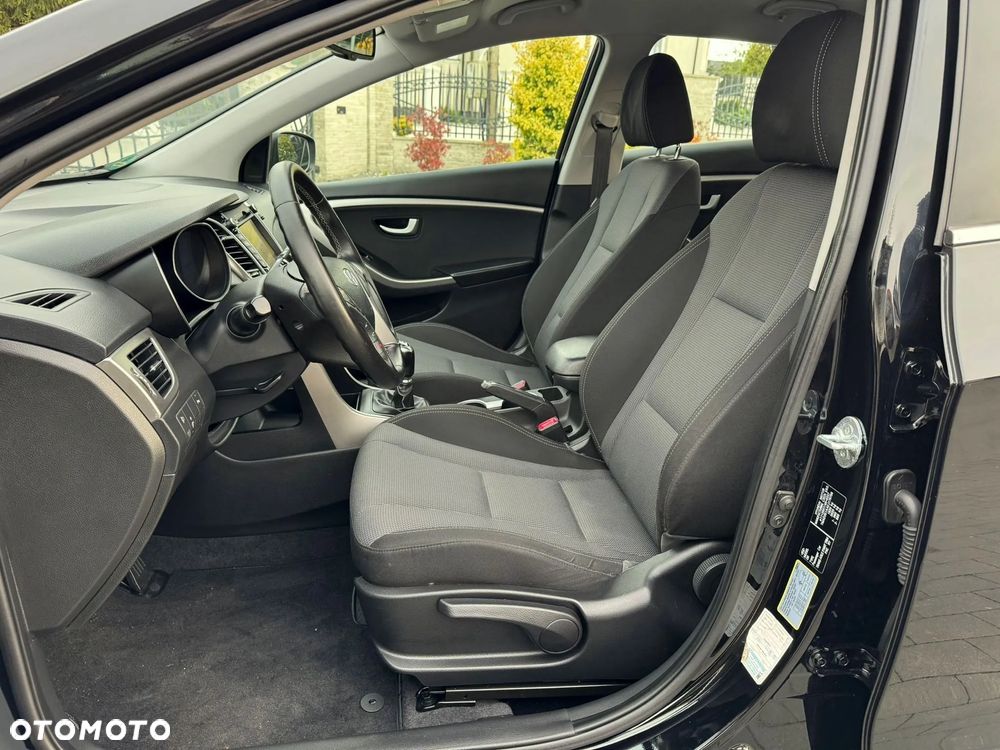 Hyundai i30 1.4 Premium - 18