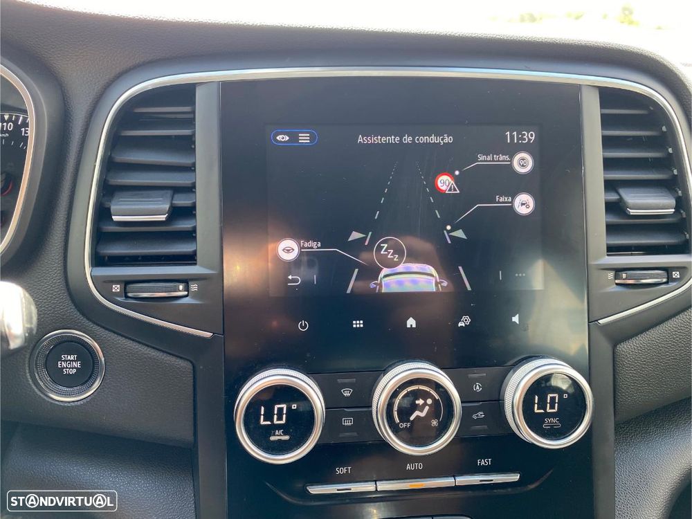 Renault Mégane 1.5 Blue dCi Intens - 30