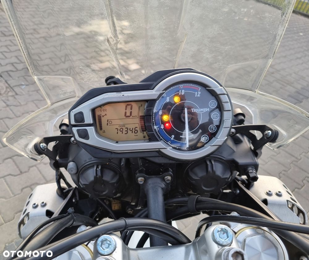 Triumph Tiger - 8