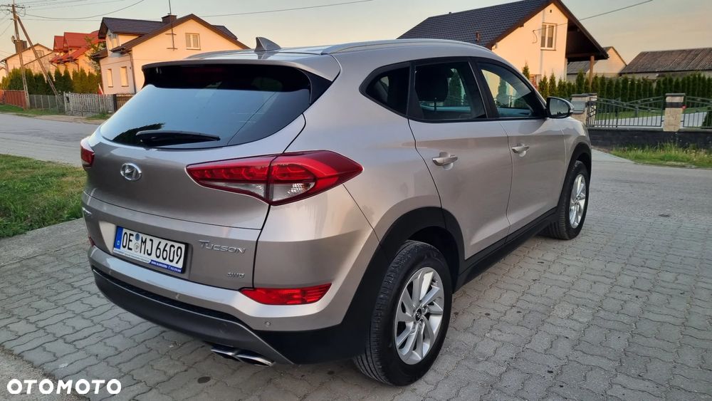 Hyundai Tucson 2.0 CRDi 4WD Automatik Passion Plus - 6