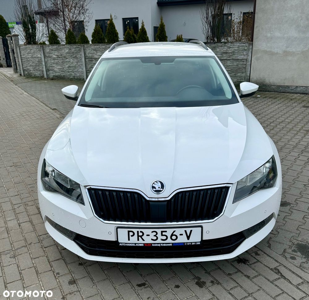 Skoda Superb 1.6 TDI Ambition DSG - 3