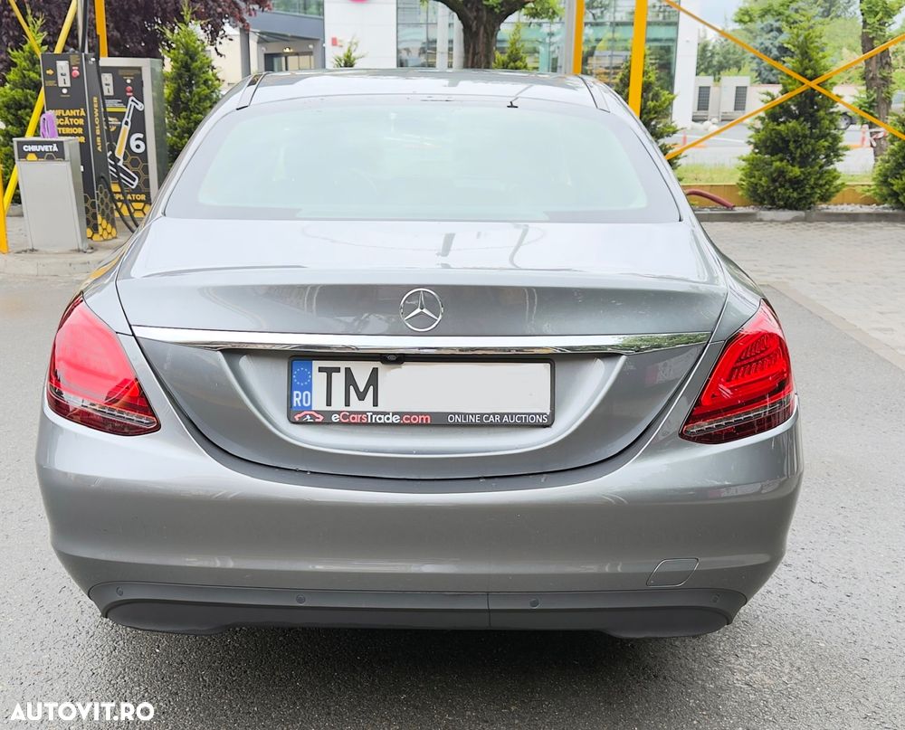 Mercedes-Benz C 180 d Avantgarde - 4