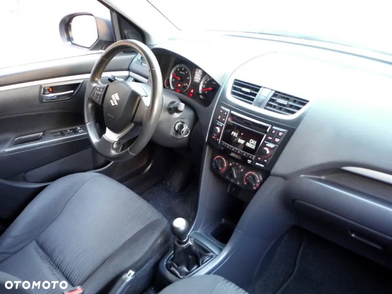 Suzuki Swift 1.3 DDiS GLX / Comfort - 28