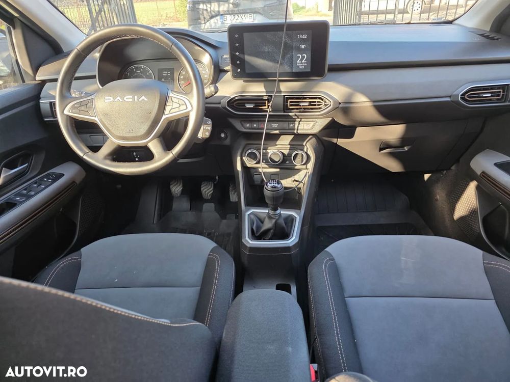 Dacia Sandero Stepway TCe 110 MT6 Extreme+ - 4