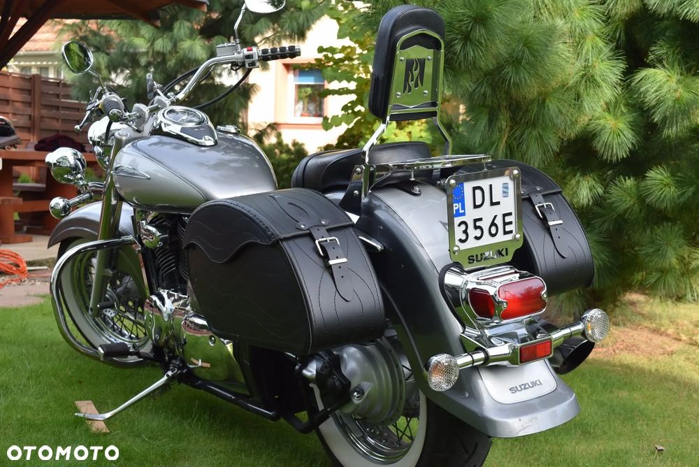 Suzuki VL 800 Volusia - Boulevard C50 - 4