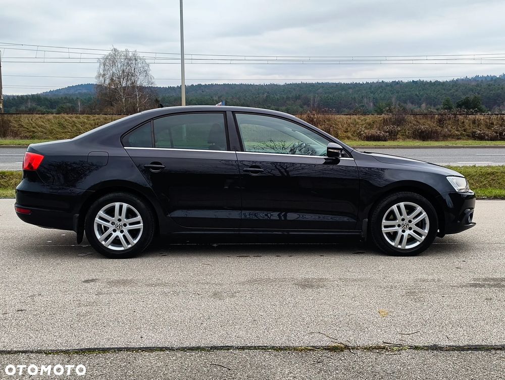 Volkswagen Jetta 1.4 TSI Highline - 11