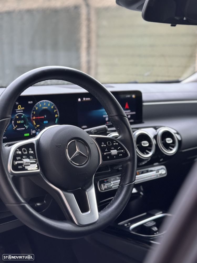 Mercedes-Benz CLA 250 e Shooting Brake Progressive - 4