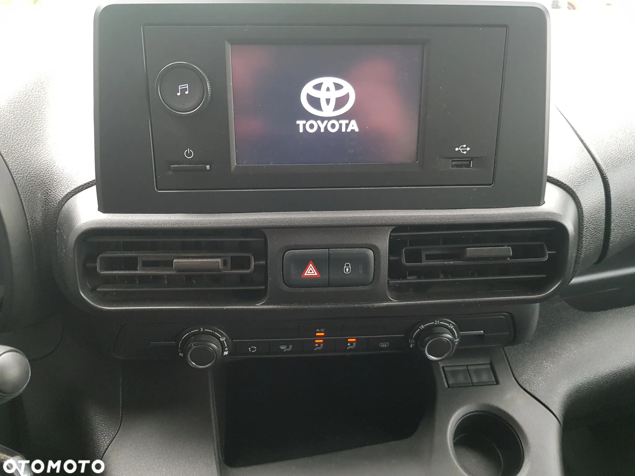 Toyota Proace City Verso 1.5 D-4D Business - 21