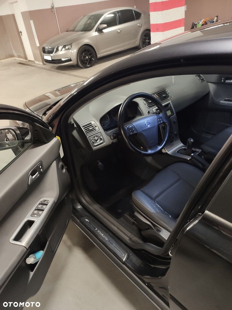 Volvo S40 1.8 Momentum - 7