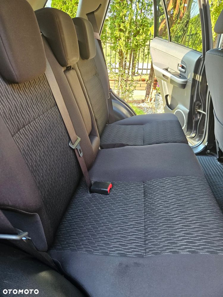 Suzuki Grand Vitara 2.4 Premium EU5 - 21