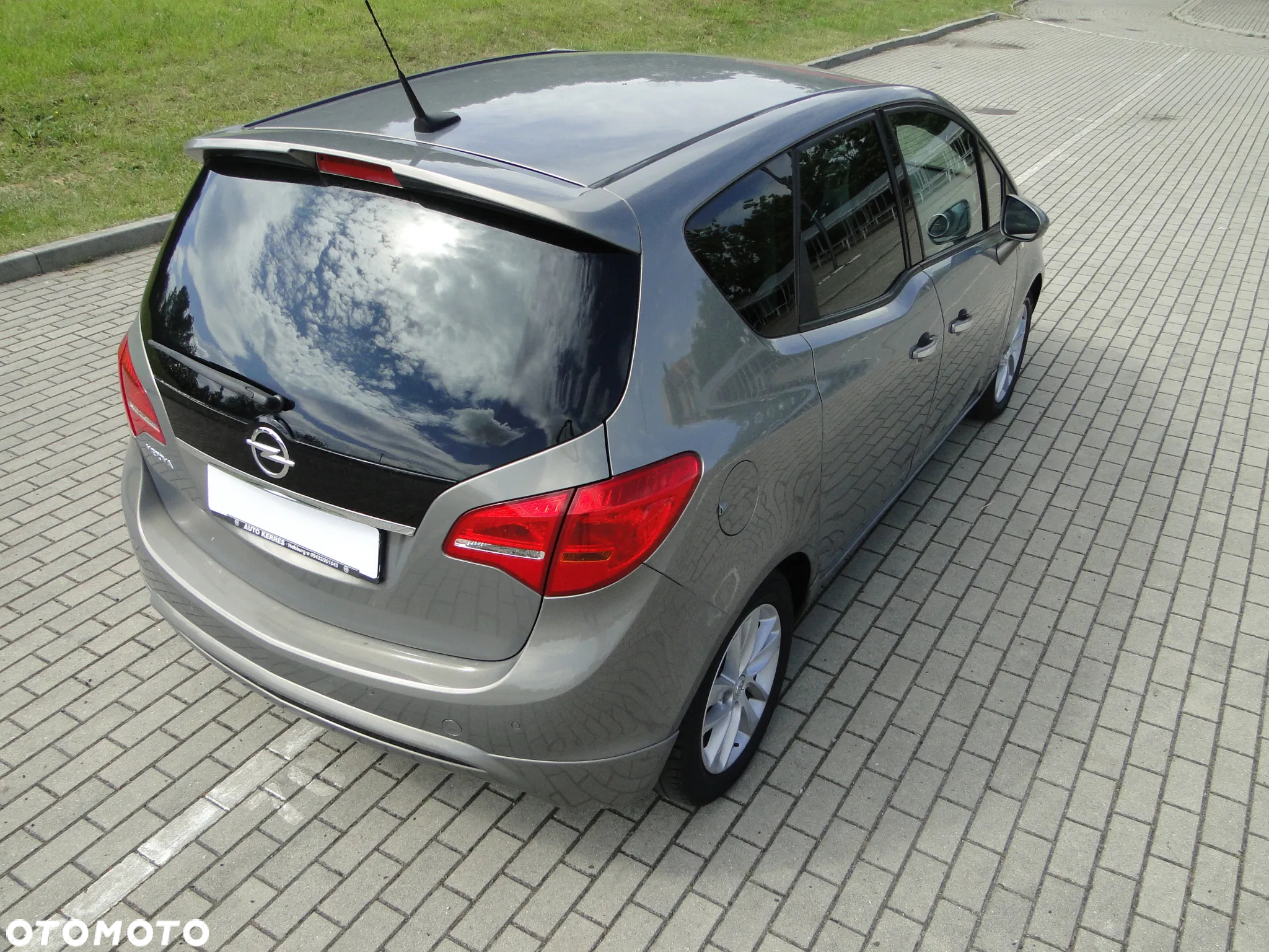 Opel Meriva 1.4 T Cosmo - 14