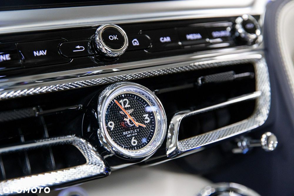 Bentley Flying Spur - 34