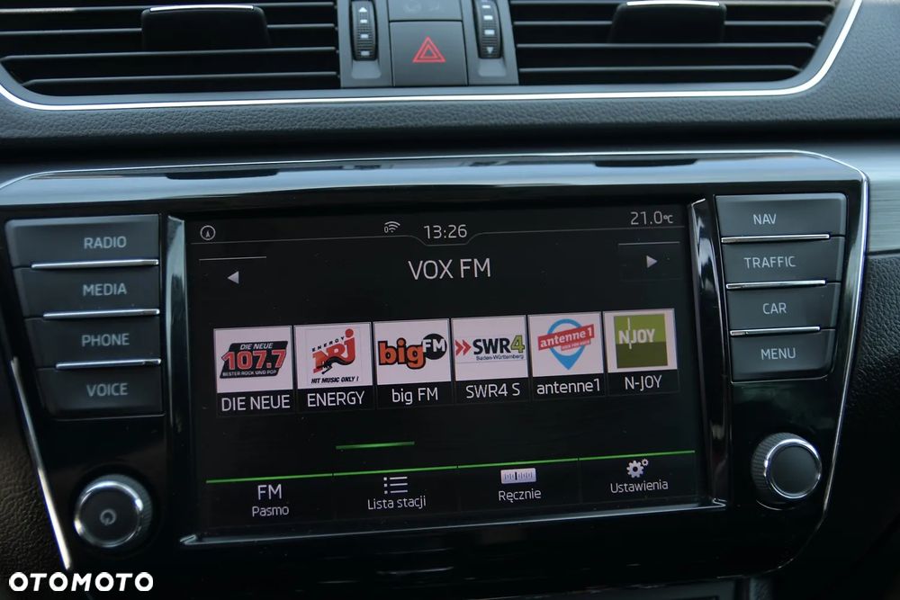 Skoda Superb 2.0 TDI DSG Ambition - 31