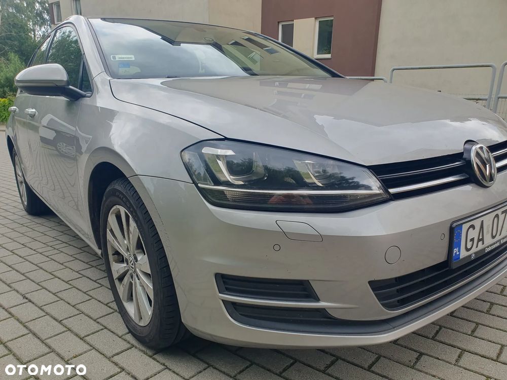 Volkswagen Golf 1.2 TSI BMT Comfortline - 3