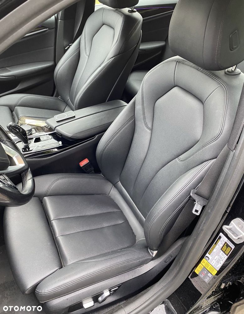 BMW Seria 5 - 18