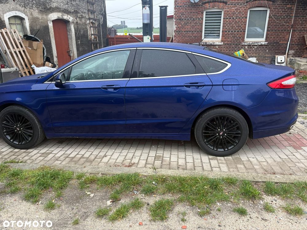 Ford Fusion 2.0 EcoBoost Titanium - 2