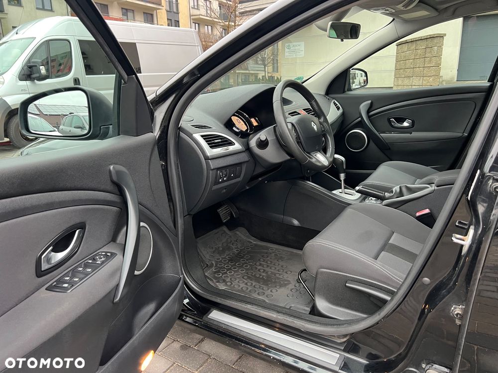 Renault Megane 2.0 140 CVT Dynamique - 16