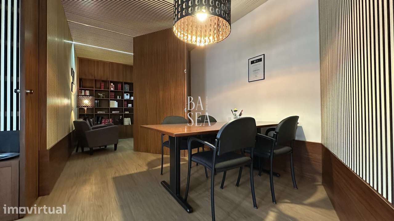 Escritório com 50 m2 totalmente remodelado em São Victor Braga - Grande imagem: 4/12