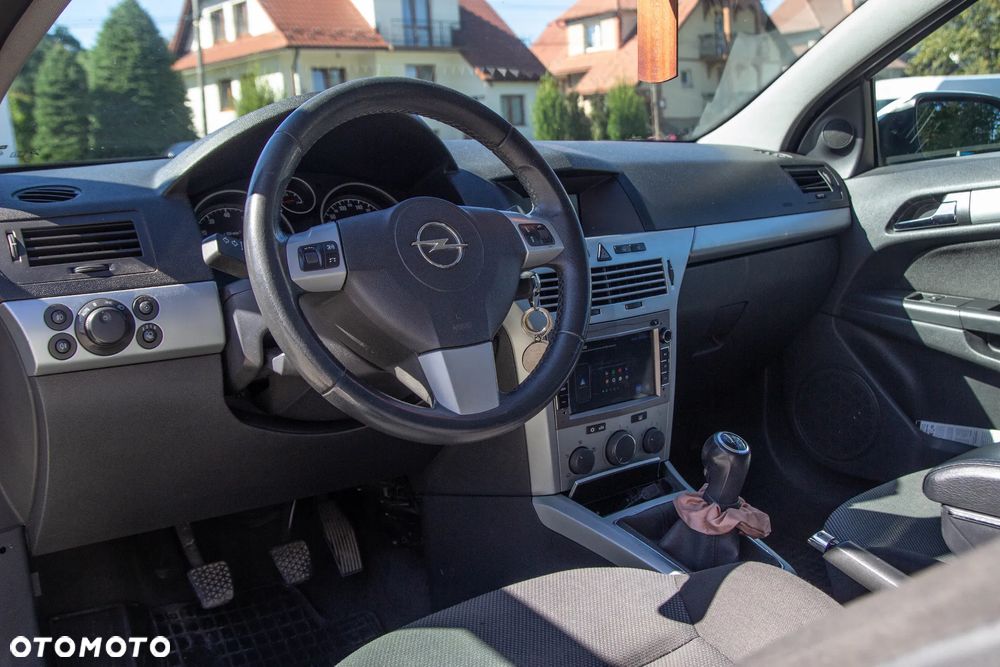 Opel Astra 1.8 Sport - 5