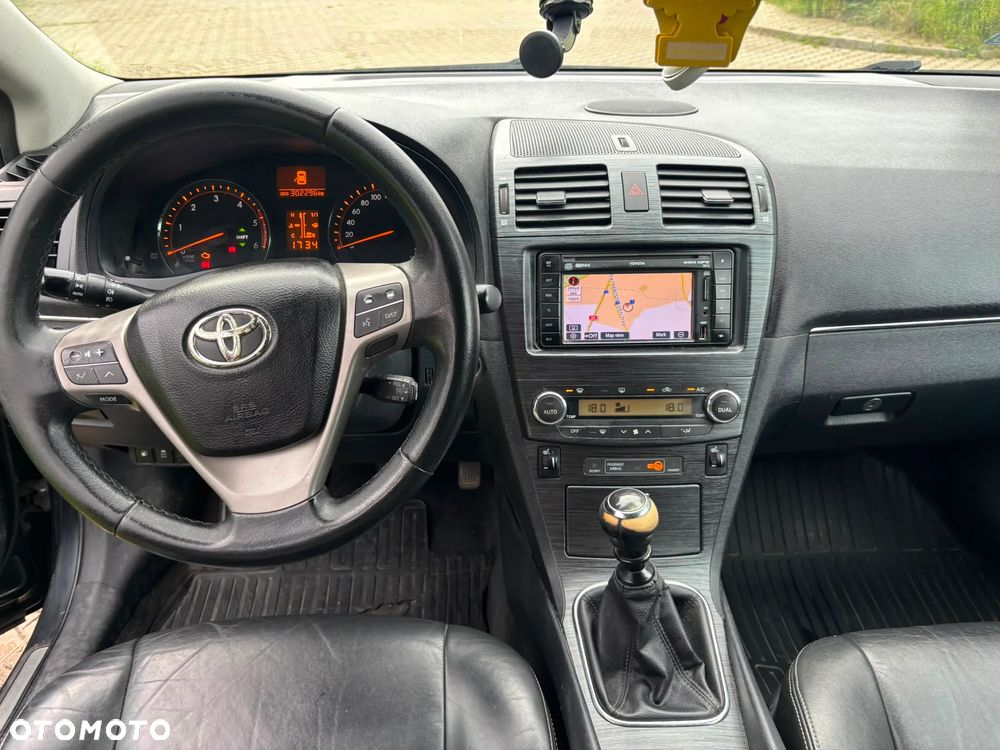 Toyota Avensis 2.0 D-4D 2010 - 5