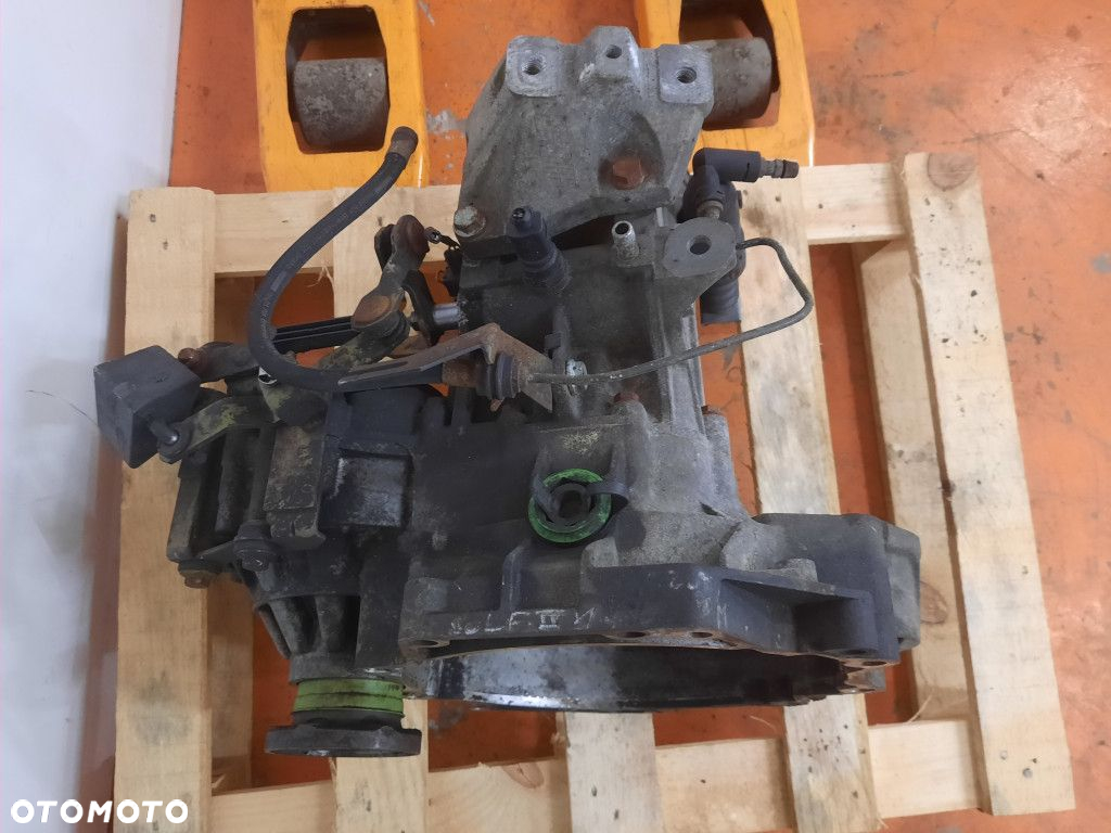 AUDI A3 8L 1.6MT 101KM 96-00 SKRZYNIA BIEGÓW MANUALNA 02K301107J AKL - 4