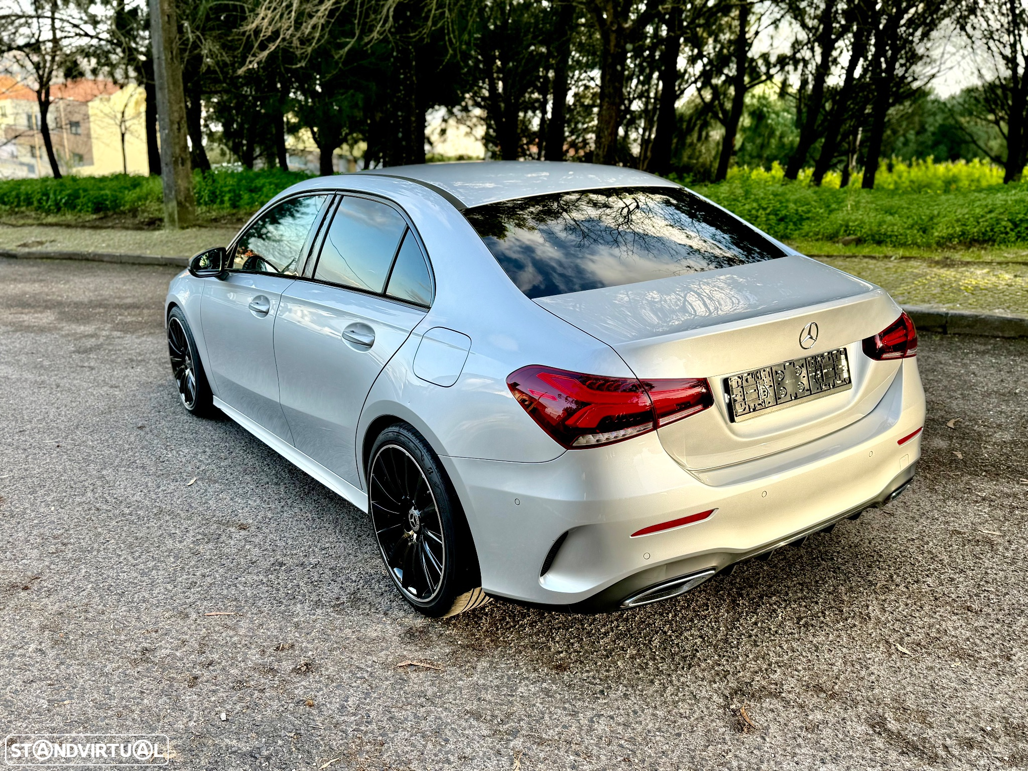 Mercedes-Benz A 200 Limousine AMG Line Aut. - 17