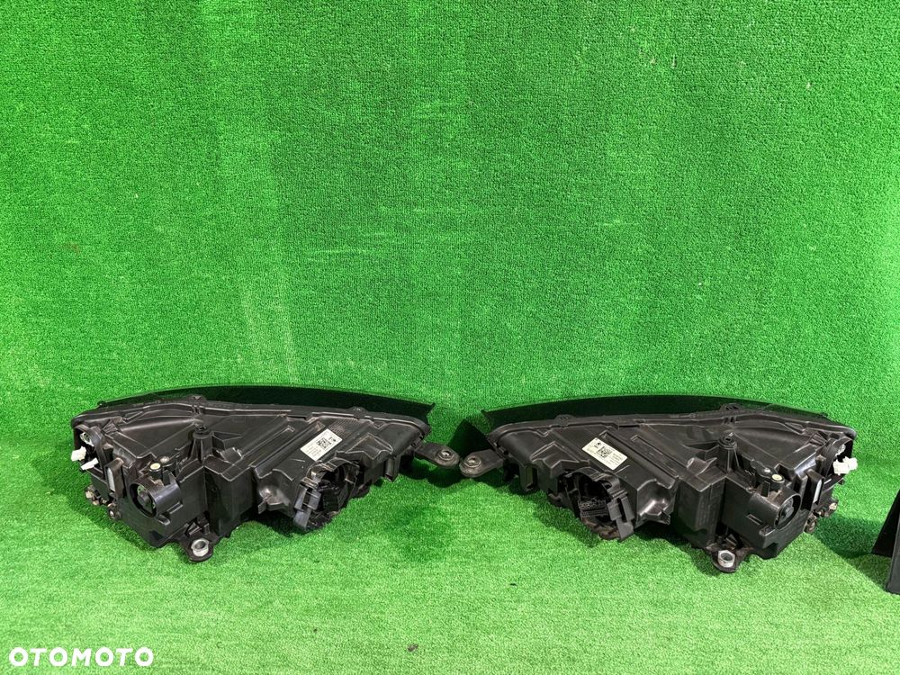 REFLEKTOR LEWY PRAWY SKODA SCALA KOMPLET FULL LED nr:472 - 10