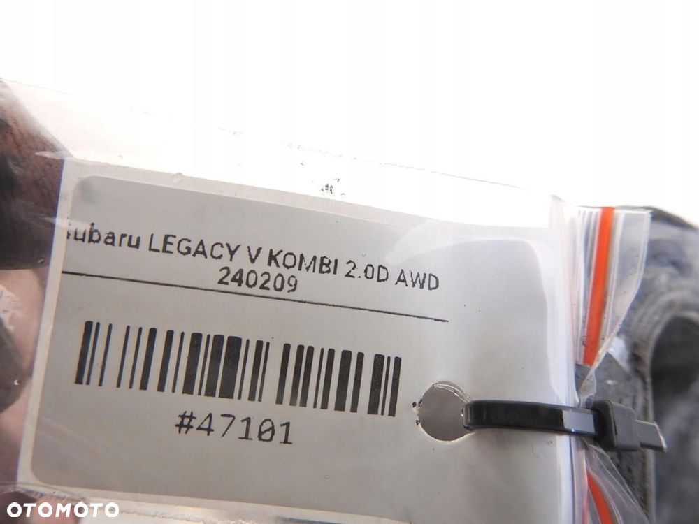 MISKA OLEJOWA SUBARU LEGACY V 2.0 D - 4