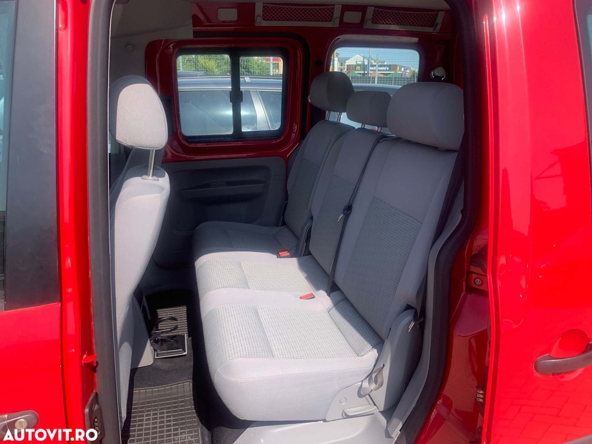 Volkswagen Caddy 1.4 Life (7-Si.) - 19