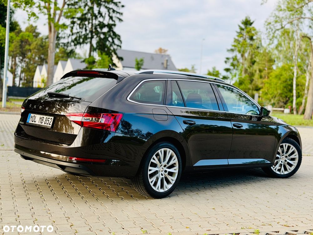 Skoda Superb 2.0 TDI DSG Style - 4