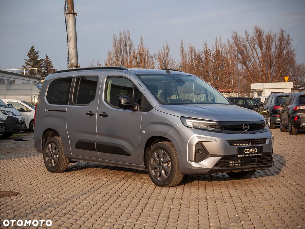 Opel Combo Kombi MPV XL Diesel 131 KM Automat - 3
