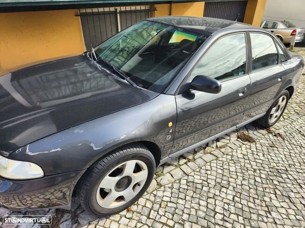 Audi A4 1.9 TDI Attraction - 5