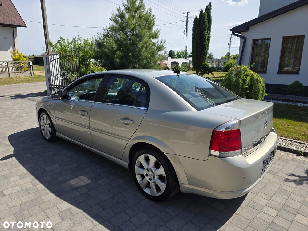 Opel Vectra 2.0 Turbo Cosmo - 32