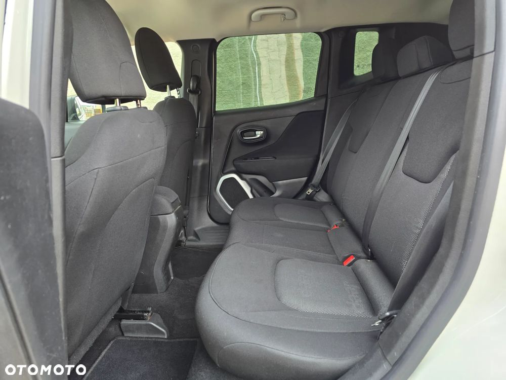 Jeep Renegade 1.6 E-TorQ Sport FWD - 18