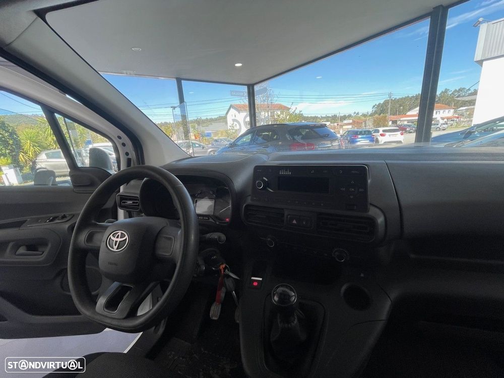 Toyota Proace City 1.5D L1 Comfort PTB - 10