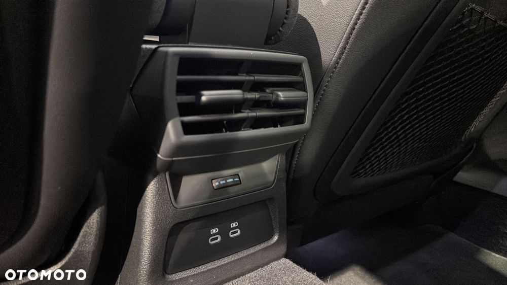 Audi RS3 Limousine - 20