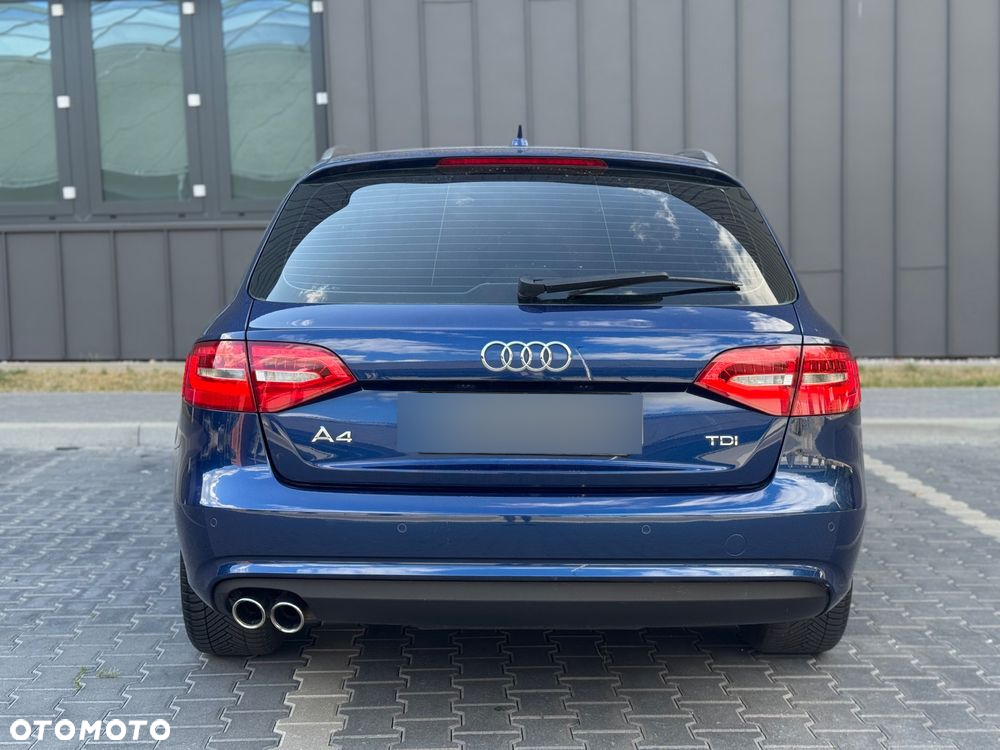 Audi A4 - 12