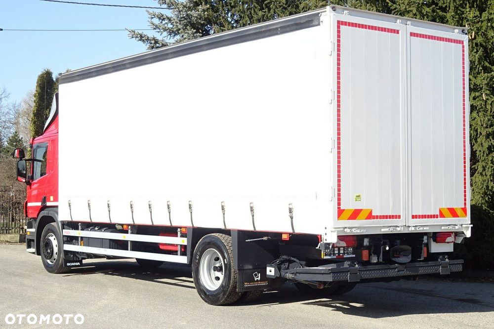 Scania P250 Euro 6 sypialna firanka wys.2.60 winda poduszki sprowadzony - 29