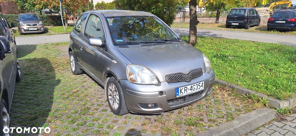 Toyota Yaris 2005 photo 2