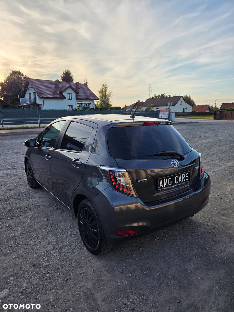 Toyota Yaris 1.0 VVT-i Style - 18