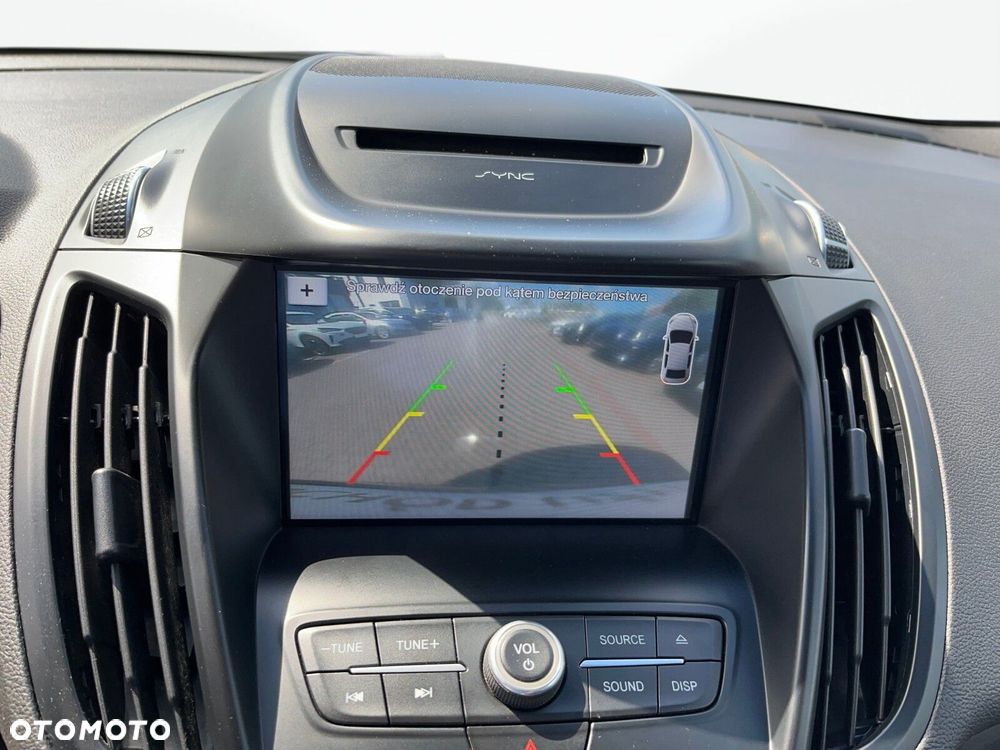 Ford Kuga - 33