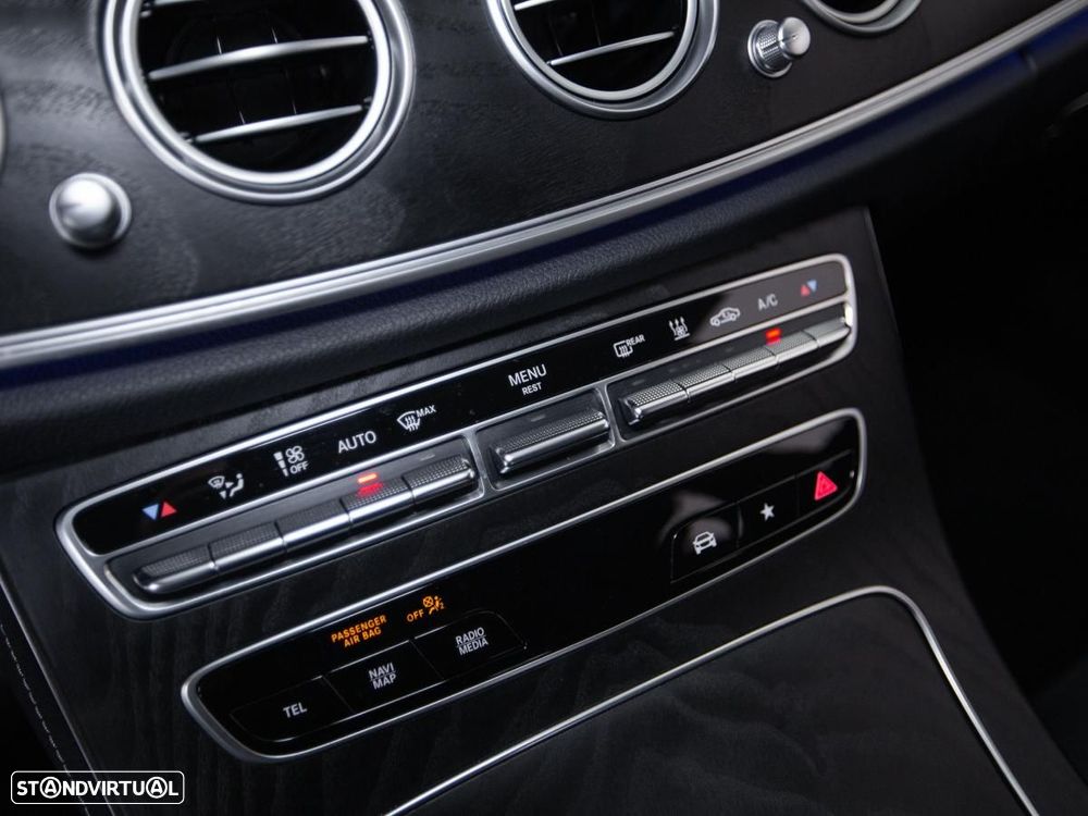 Mercedes-Benz E 300 de 9G-TRONIC AMG Line - 20