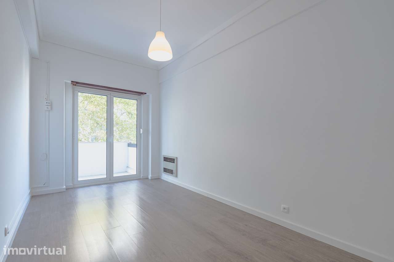 Apartamento T2 junto ao METRO Olaias - Grande imagem: 4/22