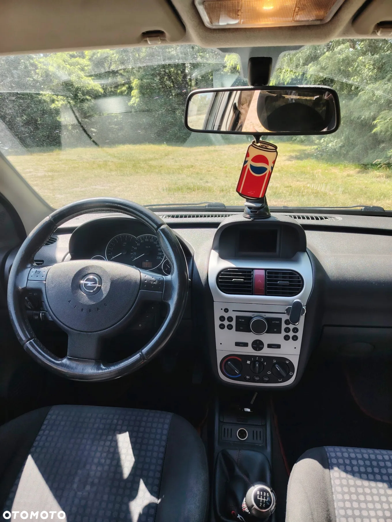 Opel Corsa 1.0 12V Cosmo - 3