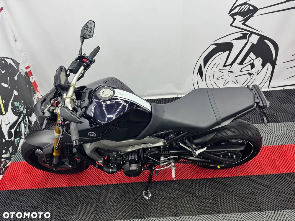 Yamaha MT - 7