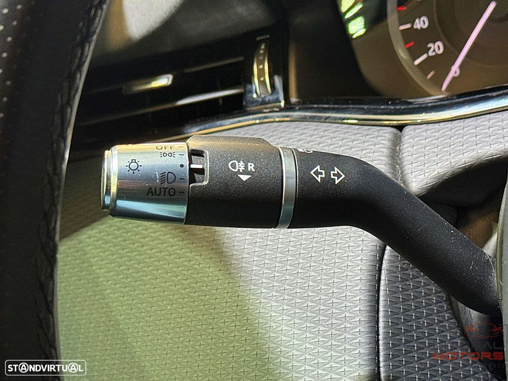 Land Rover Range Rover Evoque P300e R-Dynamic S - 24