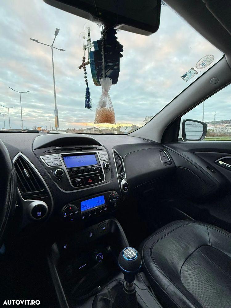 Hyundai ix35 - 16